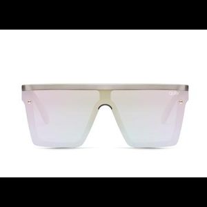 💎 Q U A Y Mirrored Sunglasses 💎 - never worn